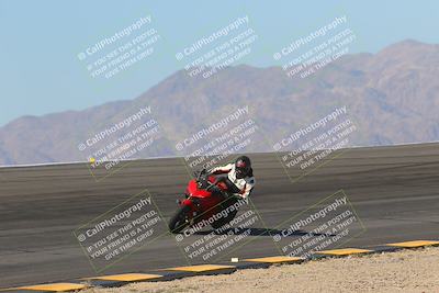 media/Nov-06-2023-Moto Forza (Mon) [[ce023d0744]]/3-Intermediate Group/Session 2 (Bowl)/